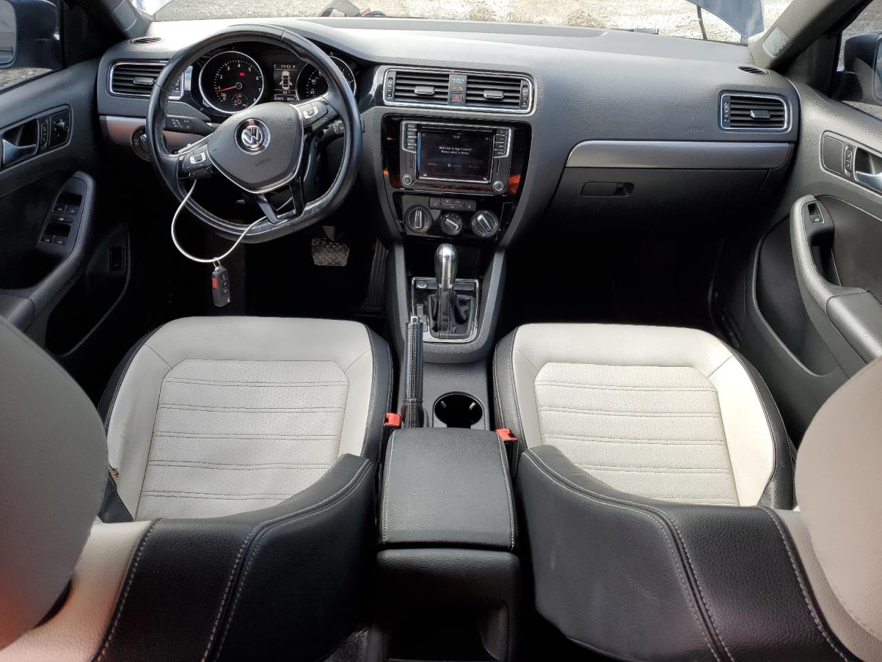 2016 Volkswagen Jetta - Image 8