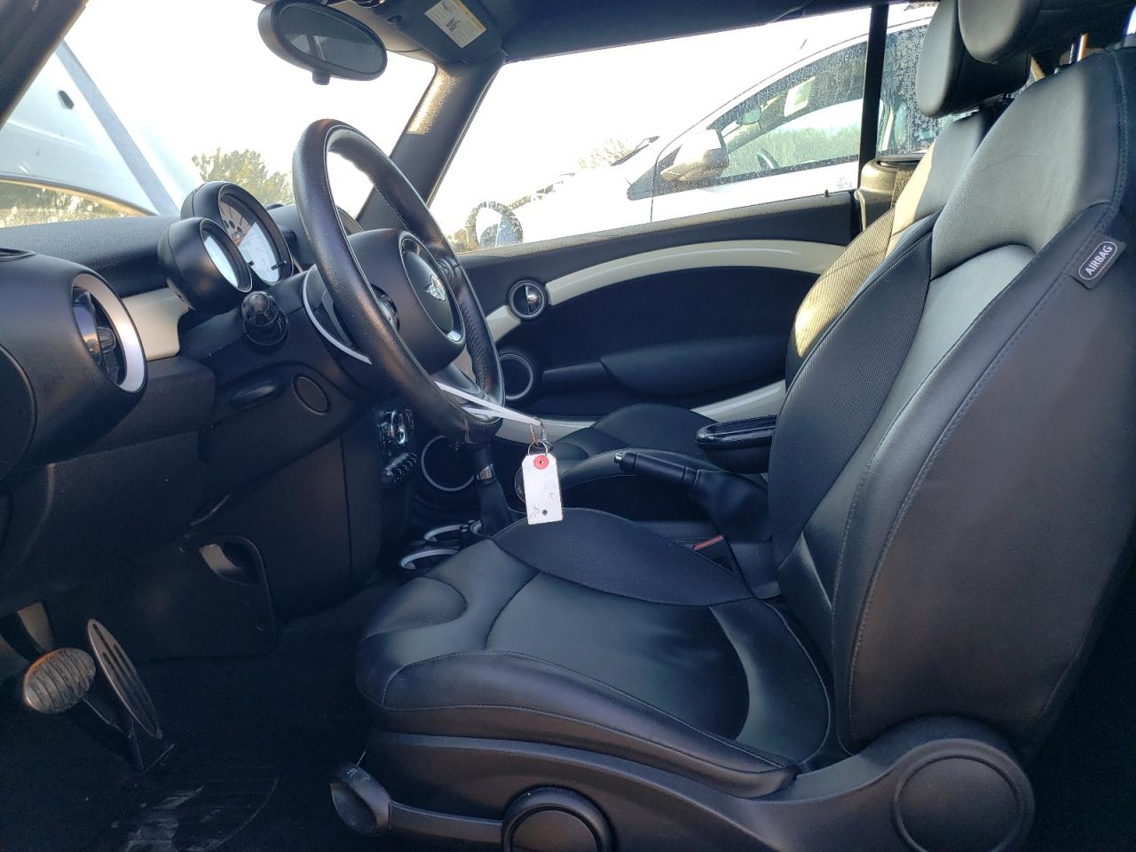 2014 MINI Cooper - Image 7