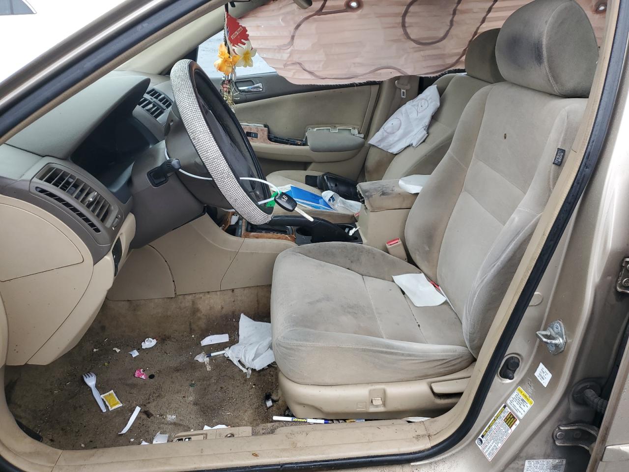 2005 Honda Accord - Image 7