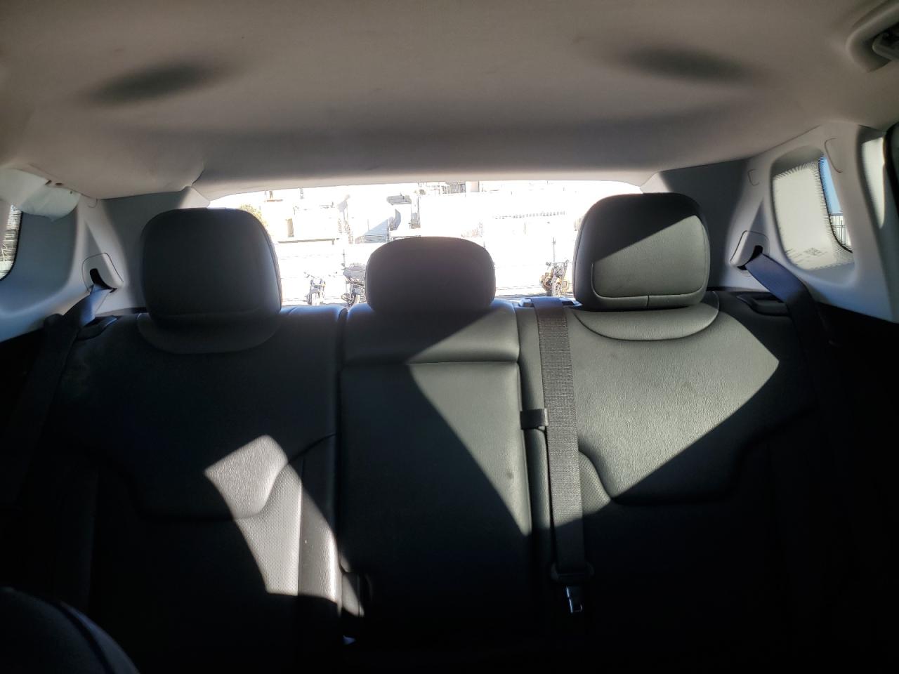2021 Jeep Compass - Image 10