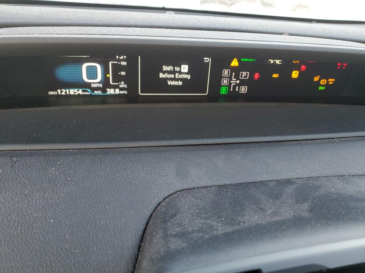 2017 Toyota Prius - Image 9