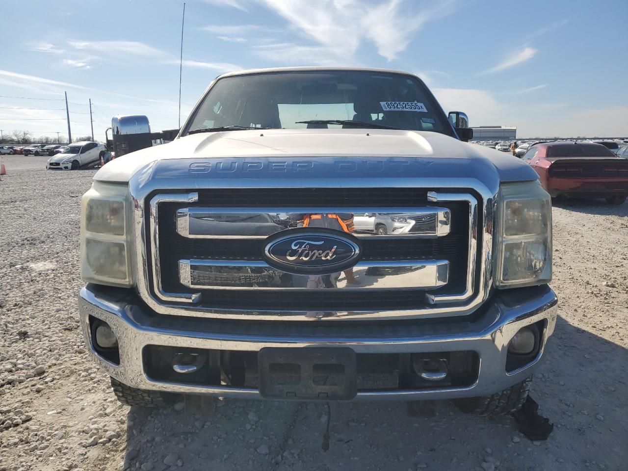 2011 Ford F250 - Image 5