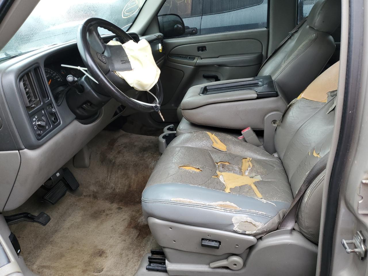2005 GMC Yukon - Image 7