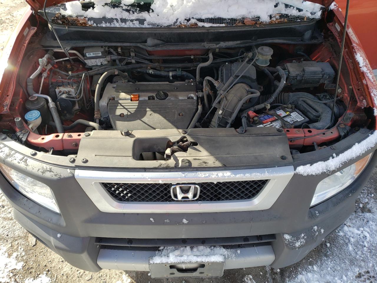 2004 Honda Element - Image 12
