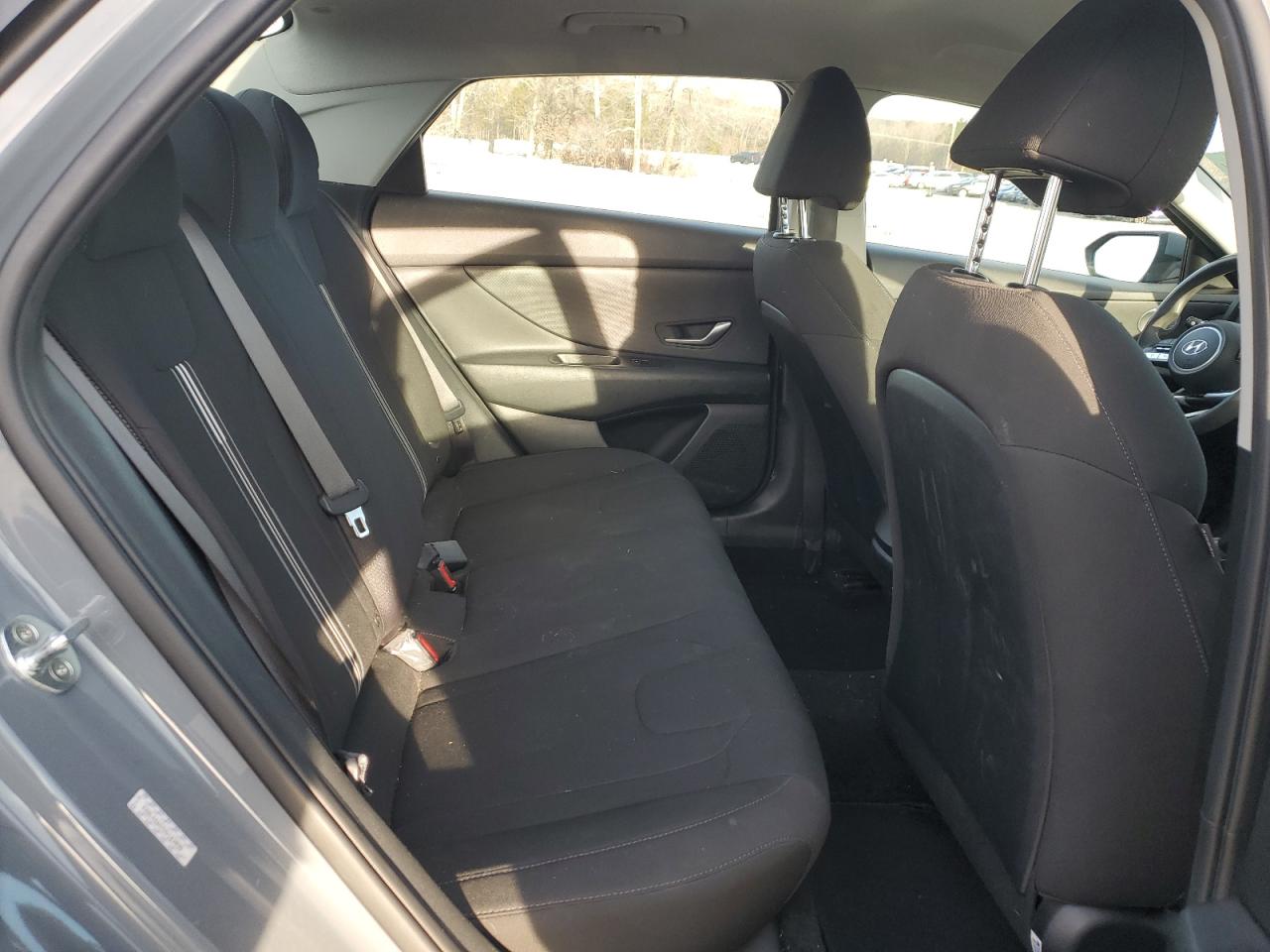 2021 Hyundai Elantra - Image 10