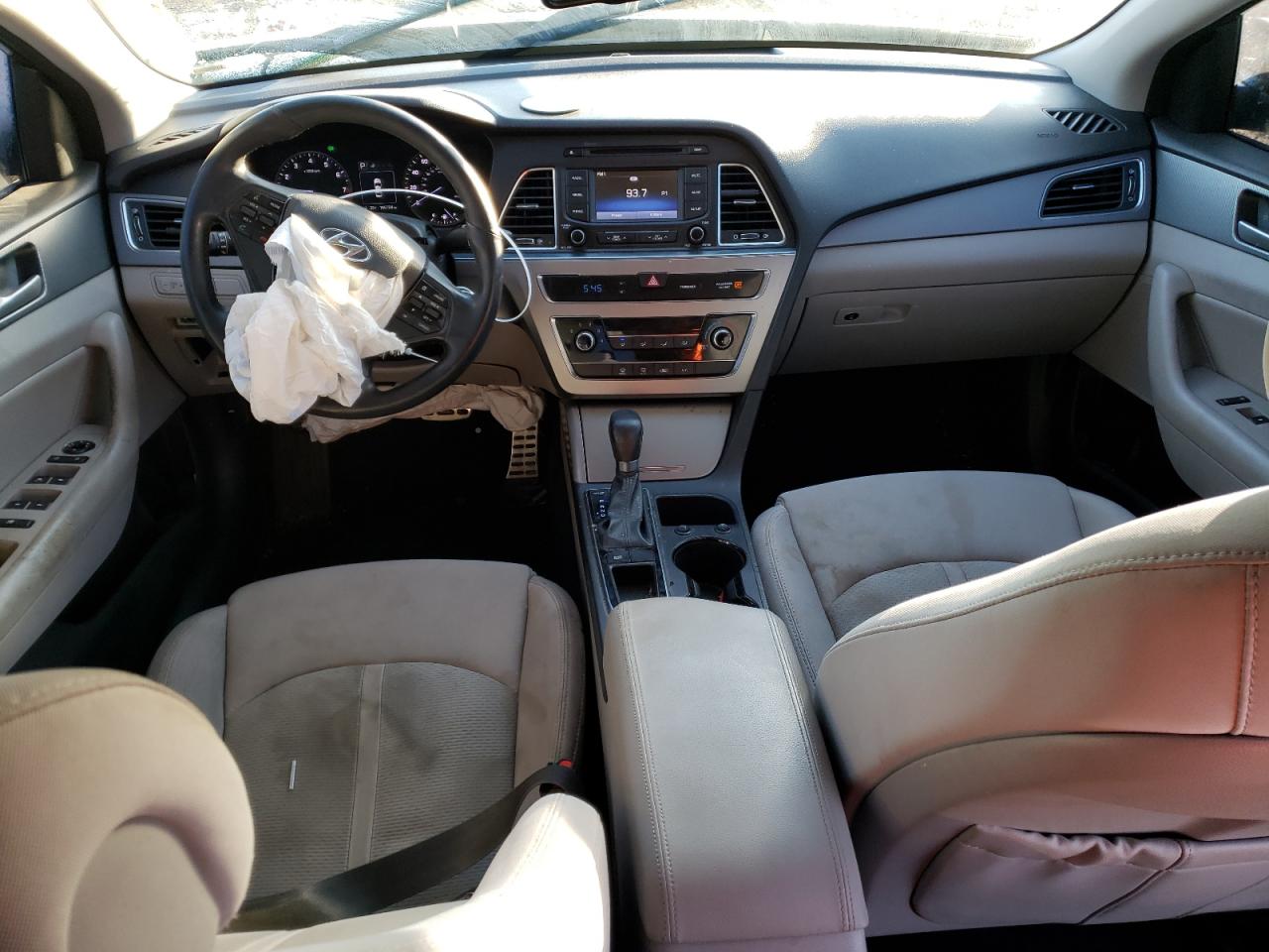 2015 Hyundai Sonata - Image 8