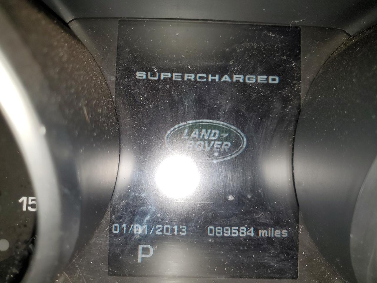 2014 Land Rover Range Rover - Image 9