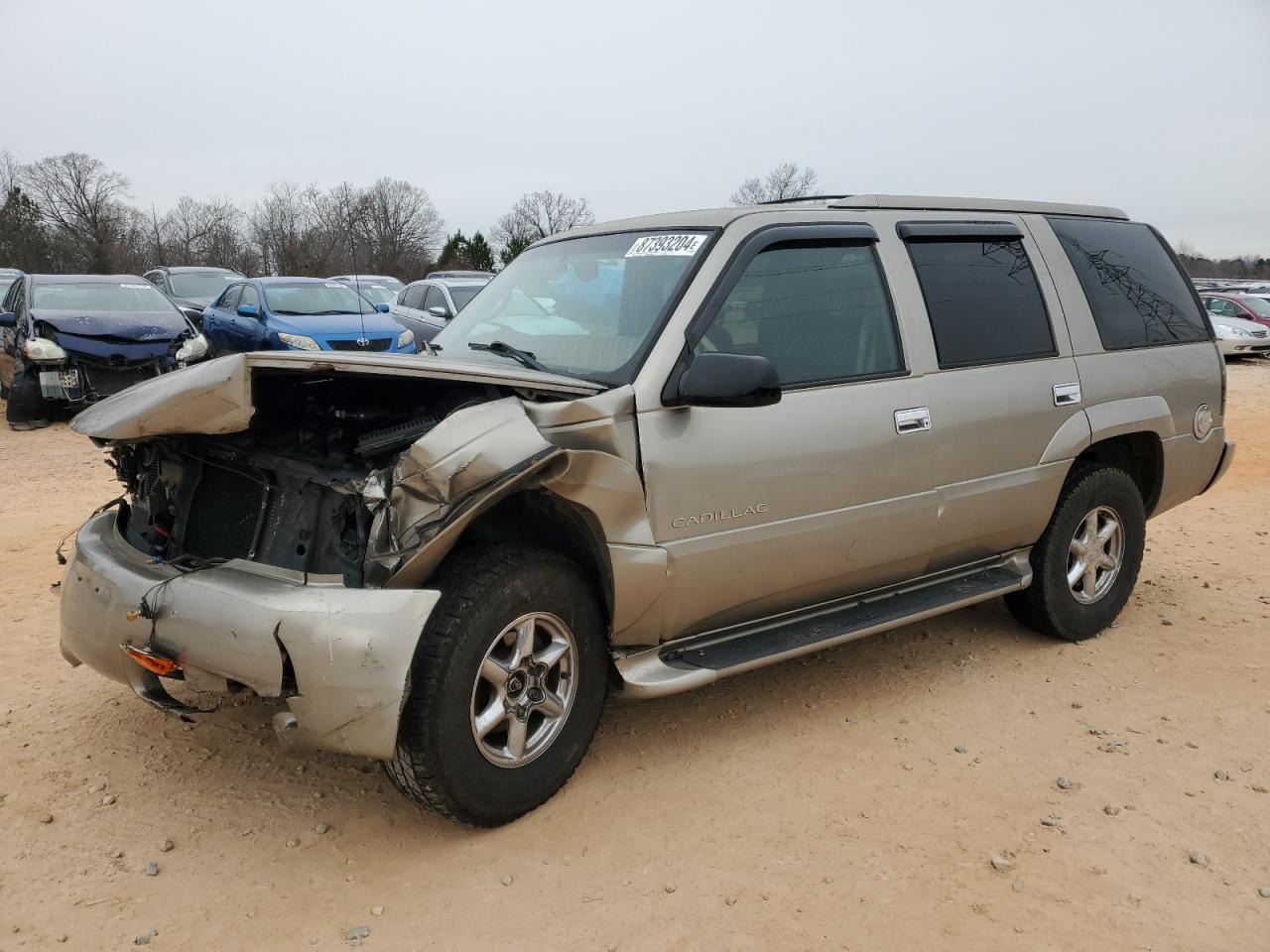 2000 Cadillac Escalade - Image 1