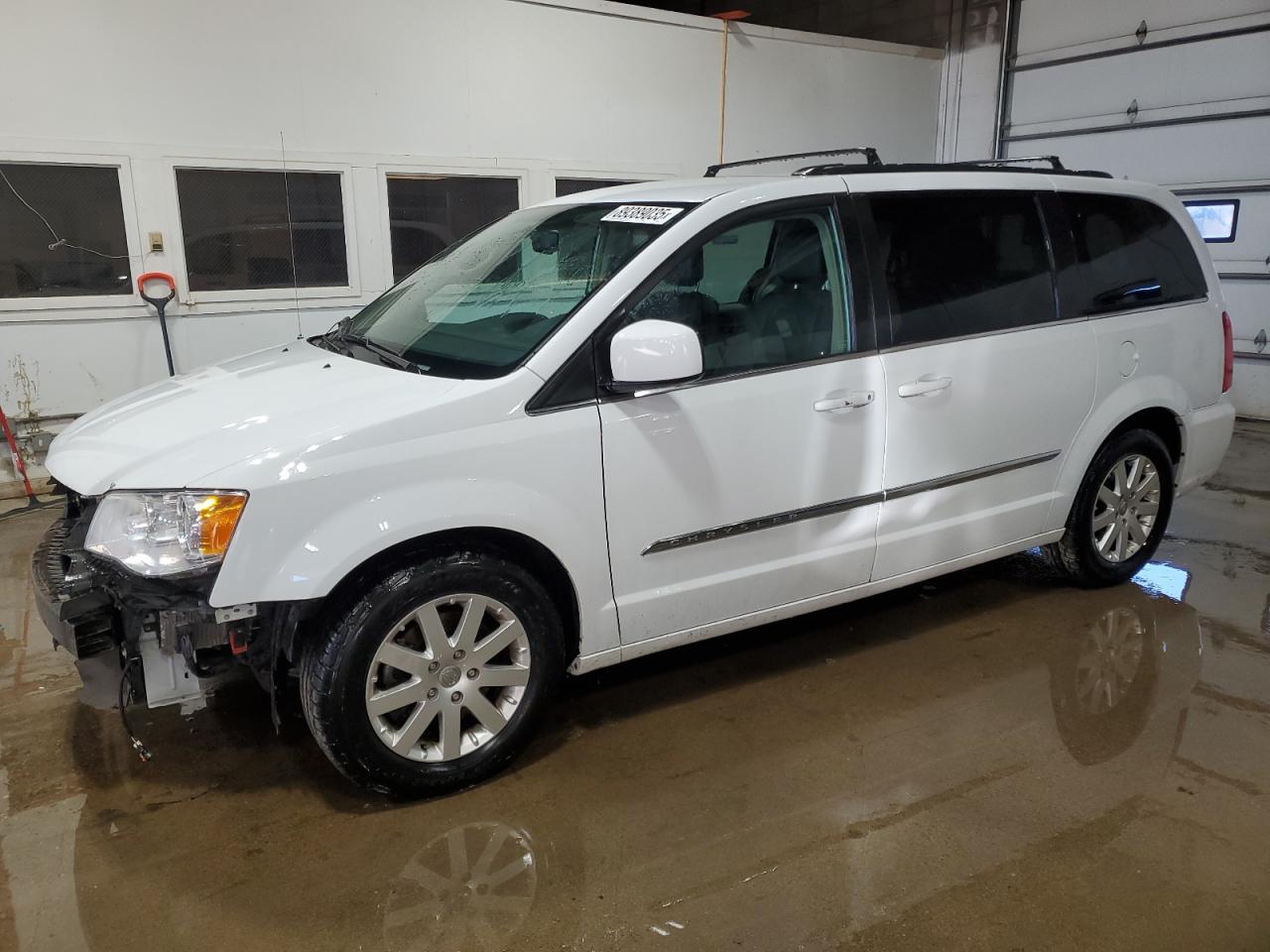 2016 Chrysler Town & Country Touring for Sale in Blaine, MN - Front End