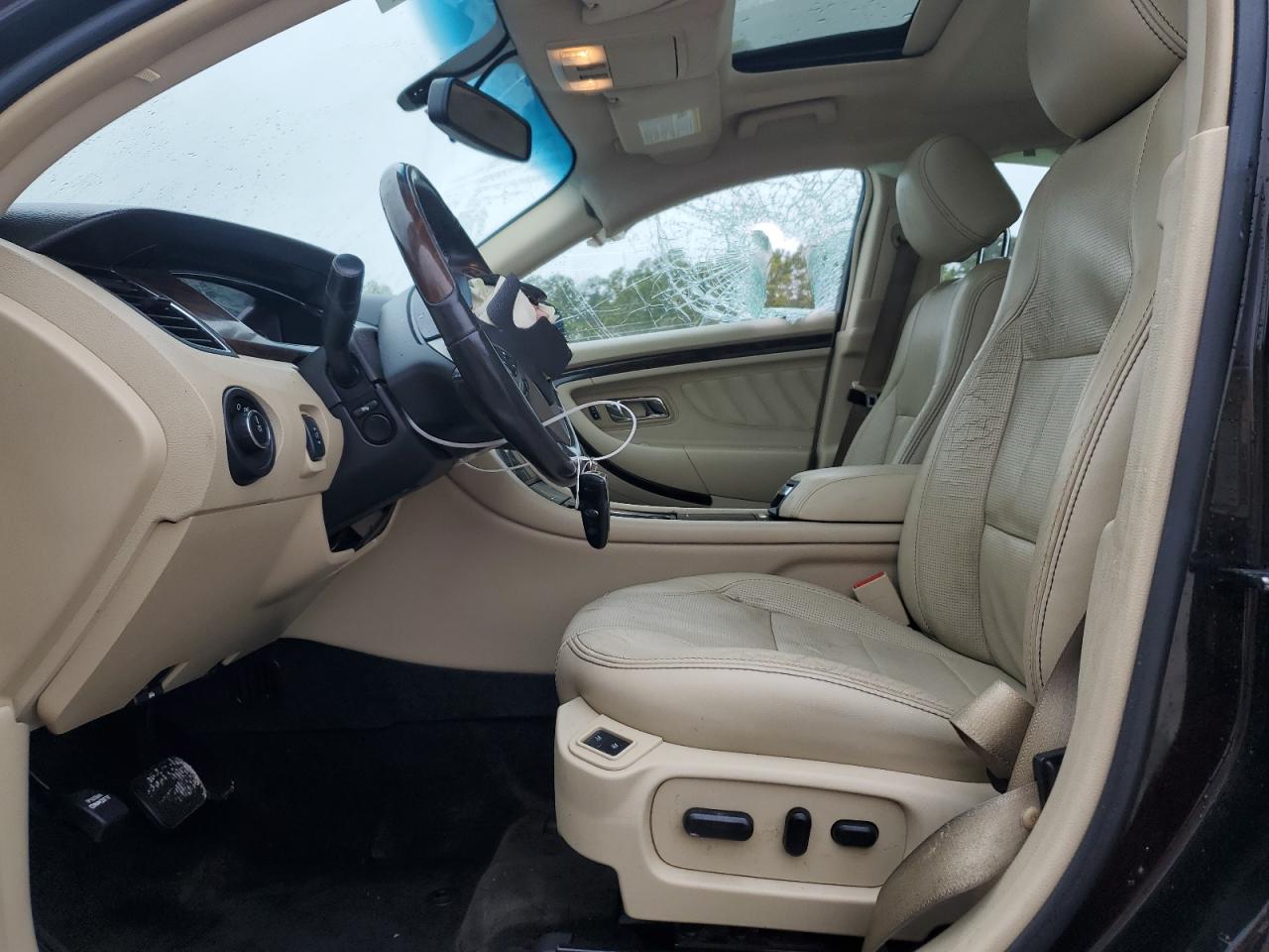 2013 Ford Taurus - Image 7