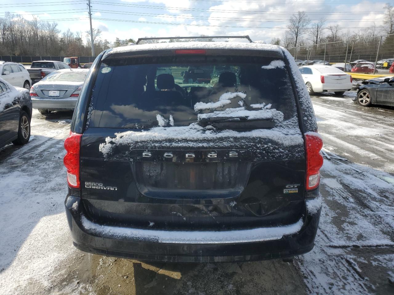 2017 Dodge Caravan - Image 6