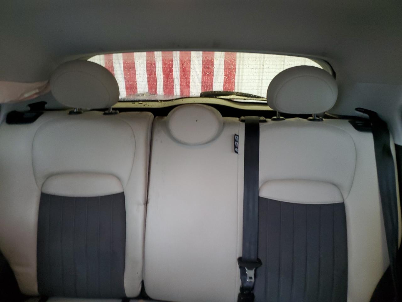 2016 Fiat 500 - Image 10