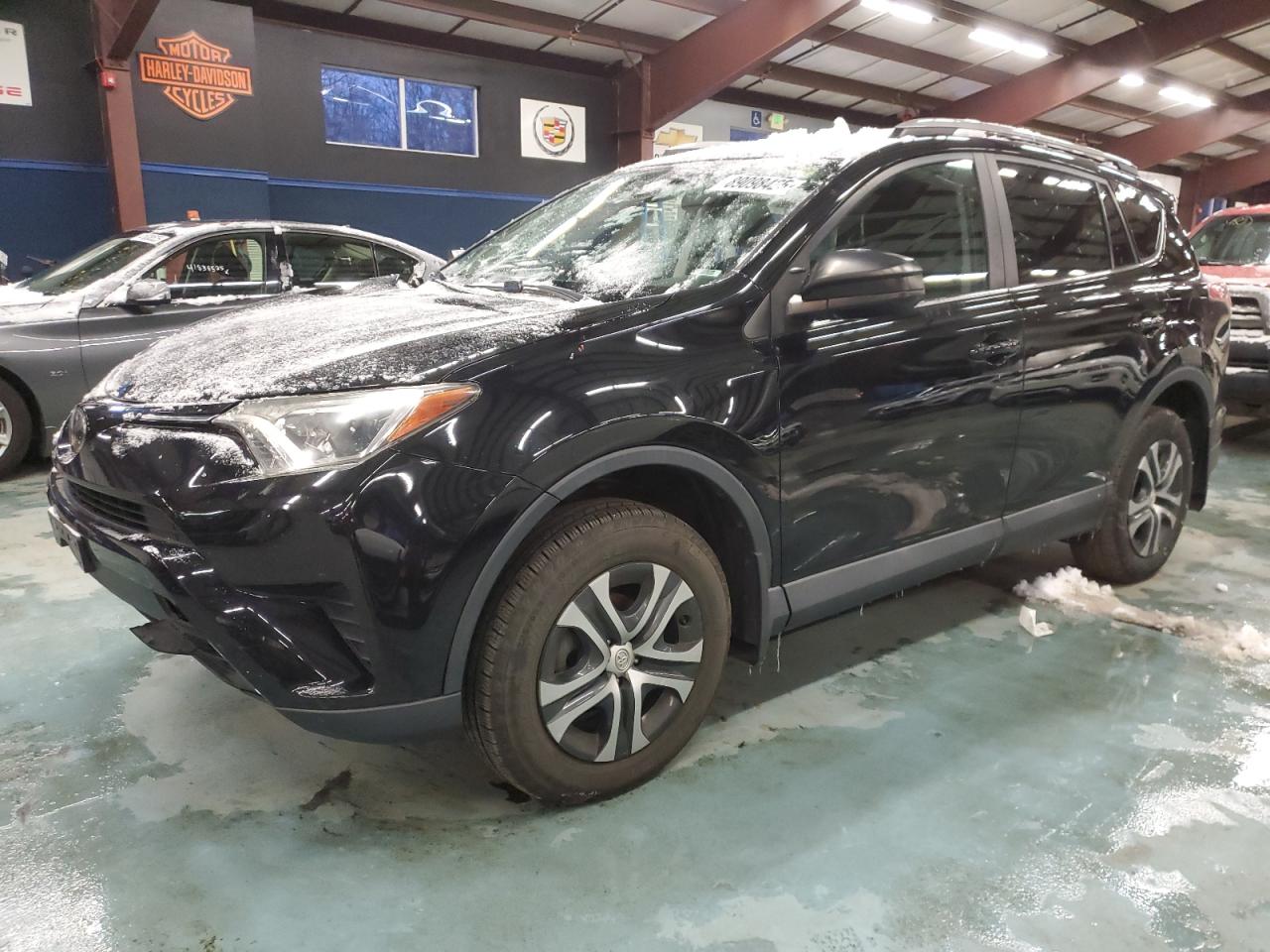 2018 Toyota RAV 4 - Image 1