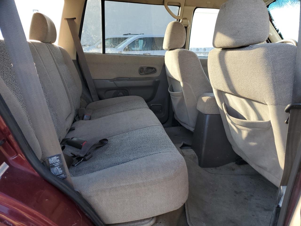 1999 Mitsubishi Montero - Image 11