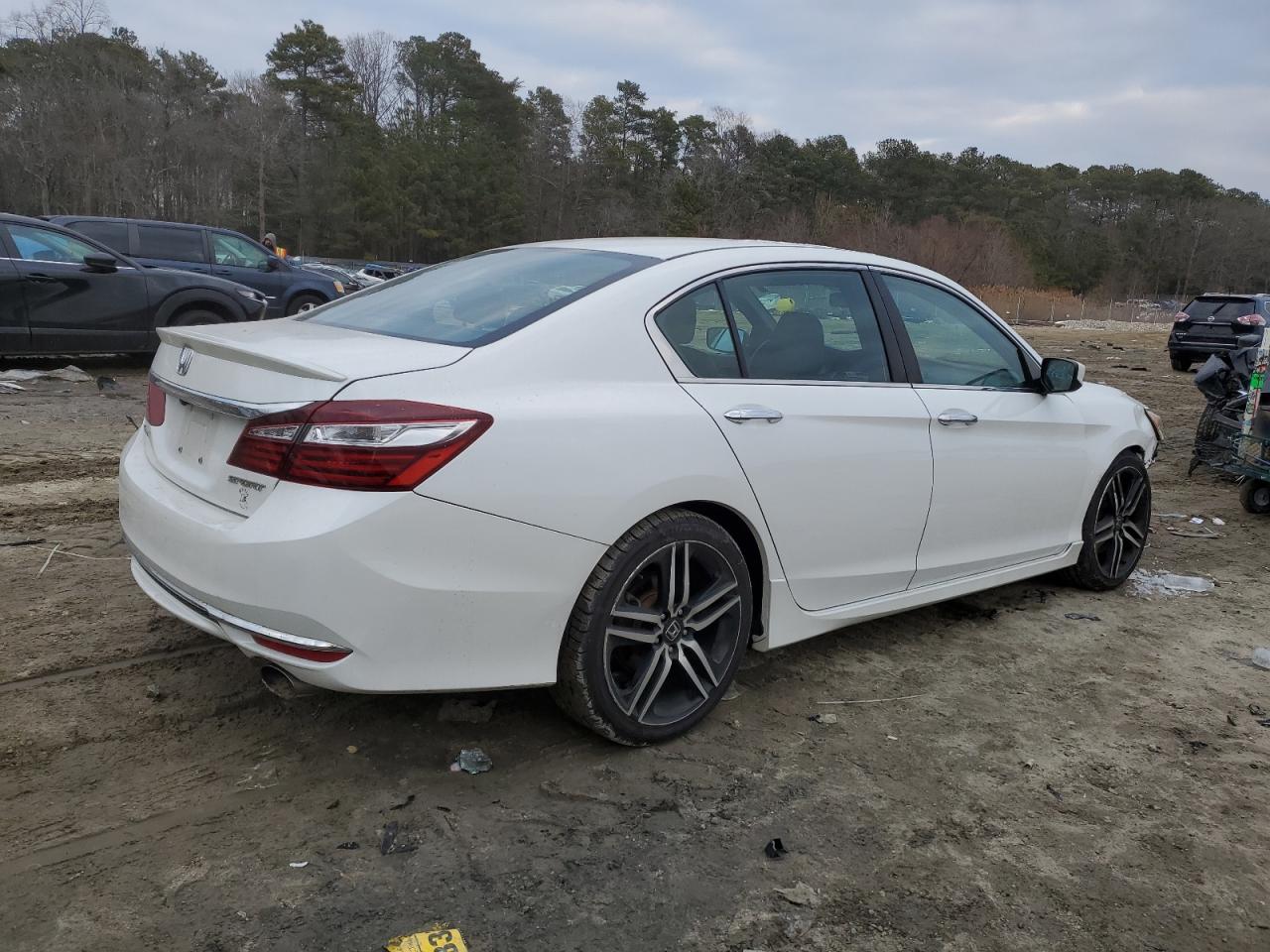 2016 Honda Accord - Image 3