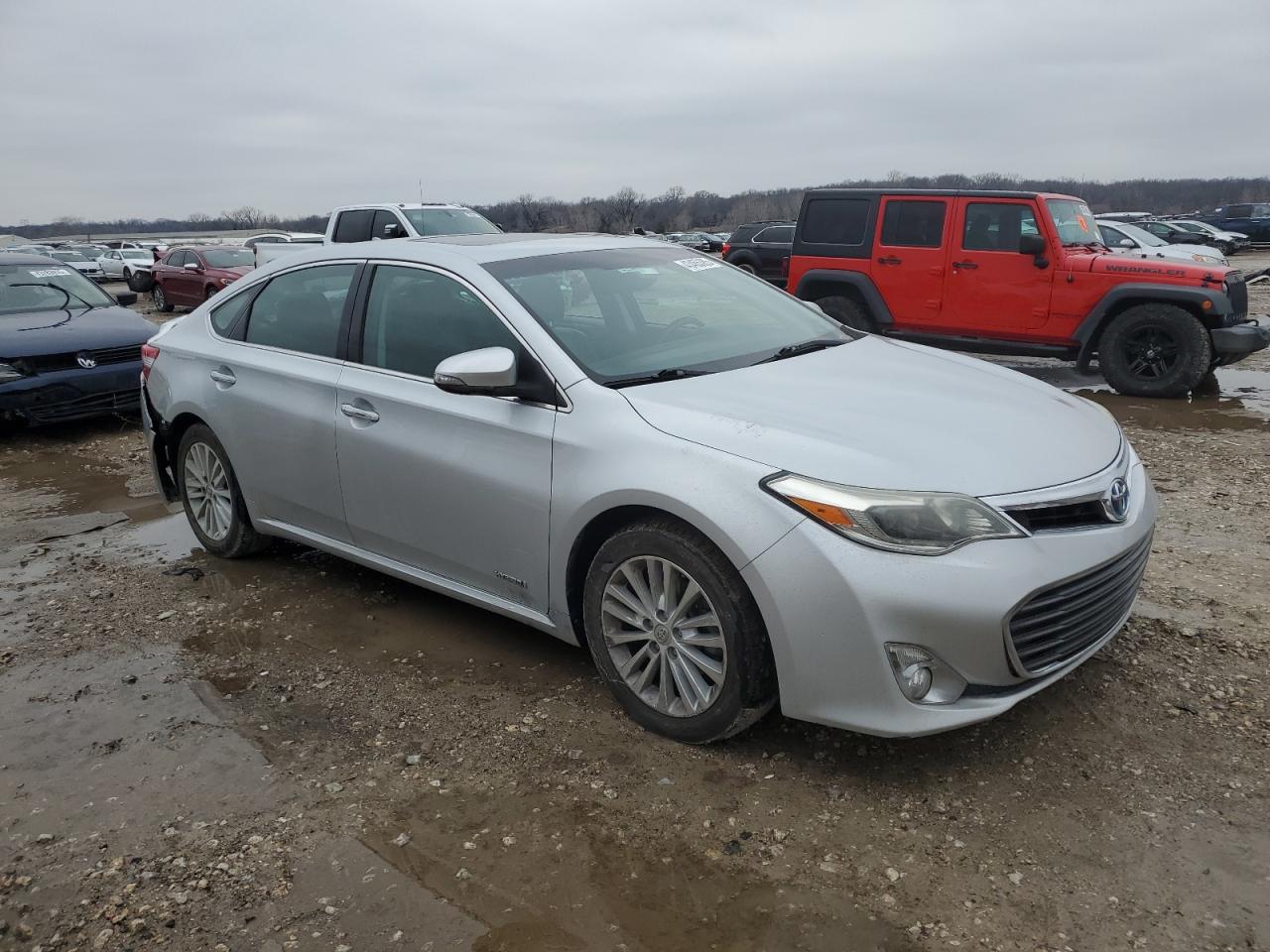2013 Toyota Avalon - Image 4