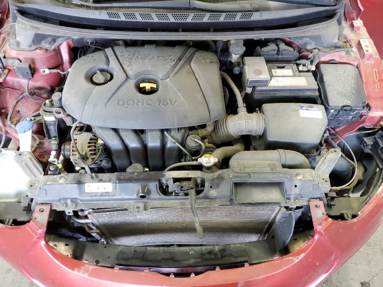 2012 Hyundai Elantra - Image 11