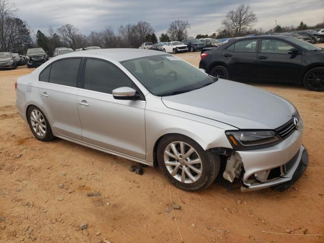  VOLKSWAGEN JETTA 2014 Srebrny