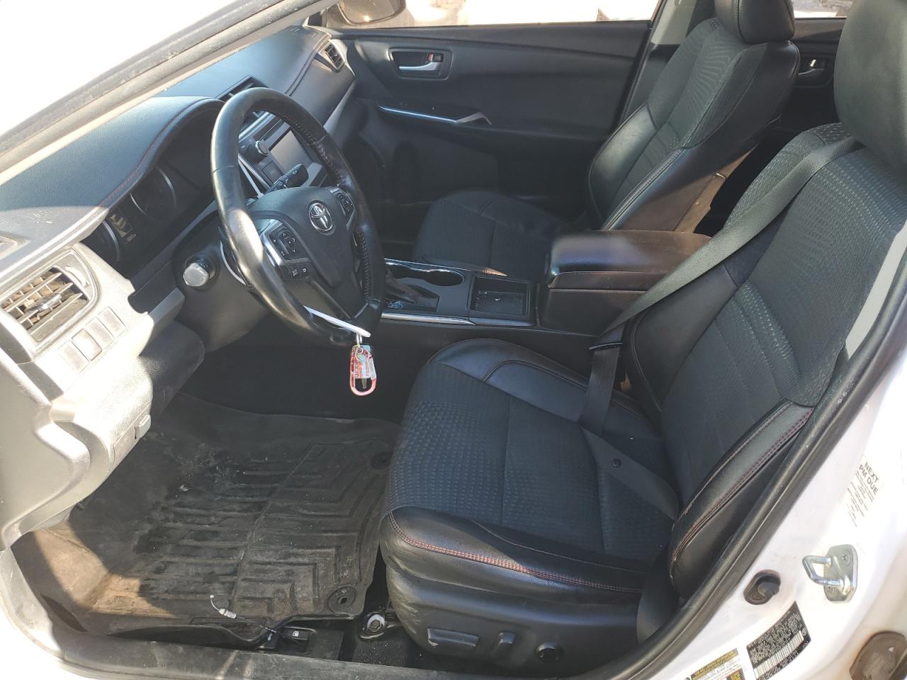 2015 Toyota Camry - Image 7