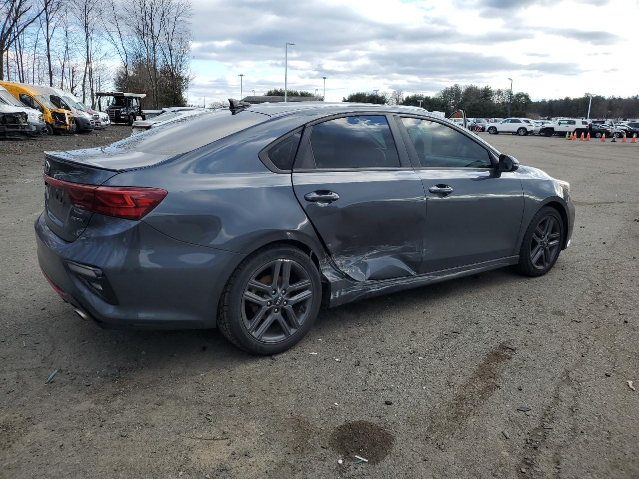 2020 Kia Forte - Image 3