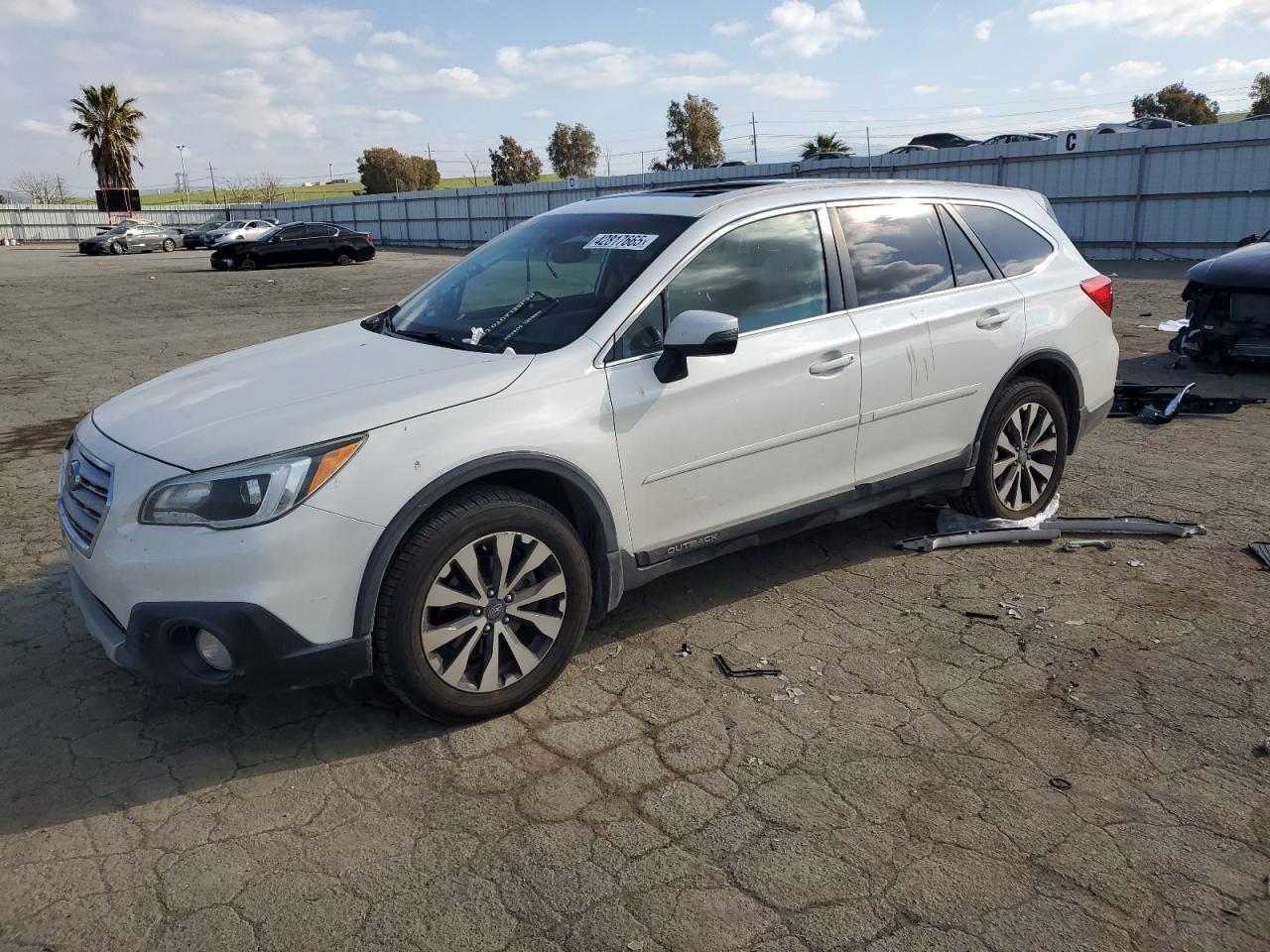 2015 Subaru Outback - Image 1