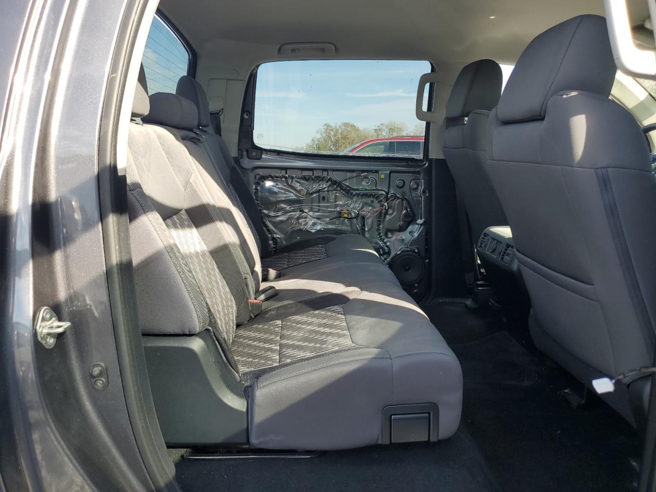 2019 Toyota Tundra - Image 10