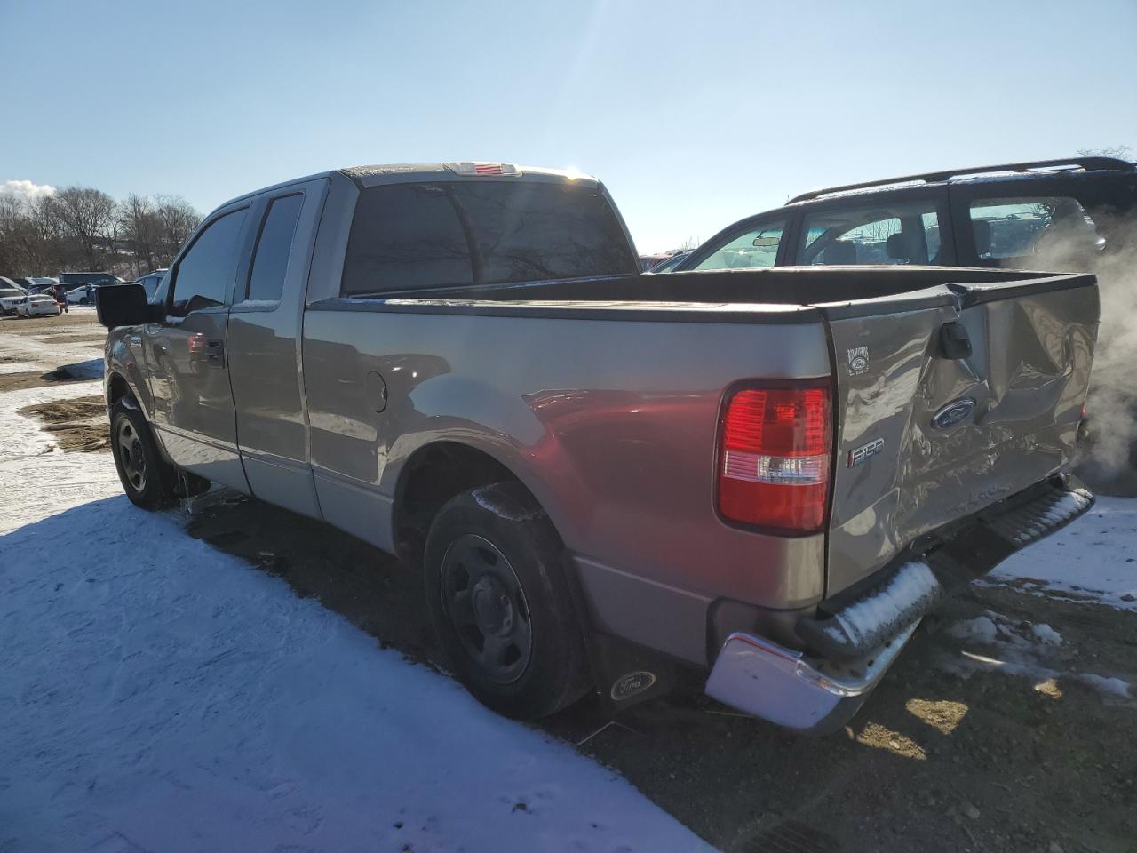 2005 Ford F-150 - Image 2