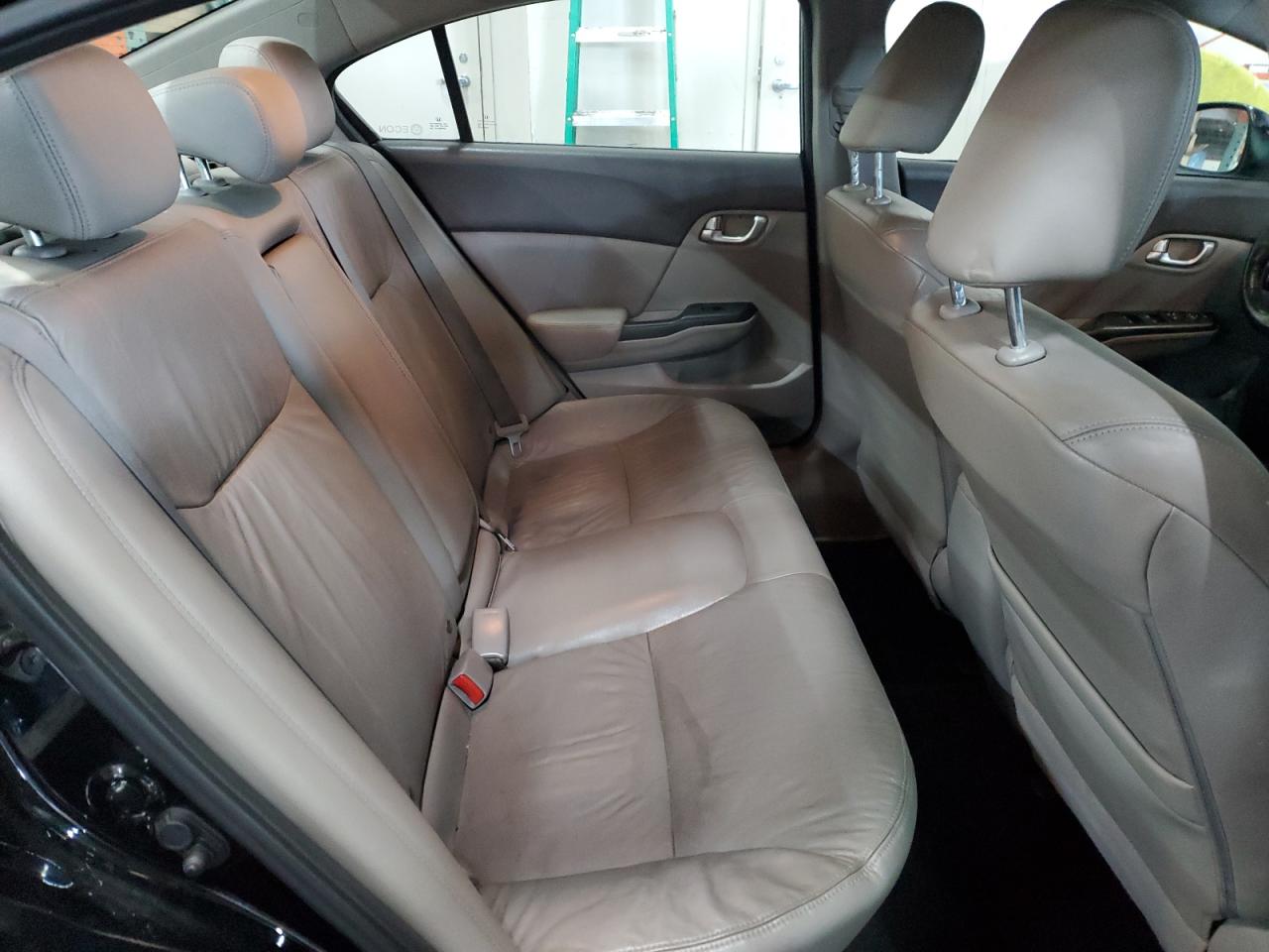 2012 Honda Civic - Image 10