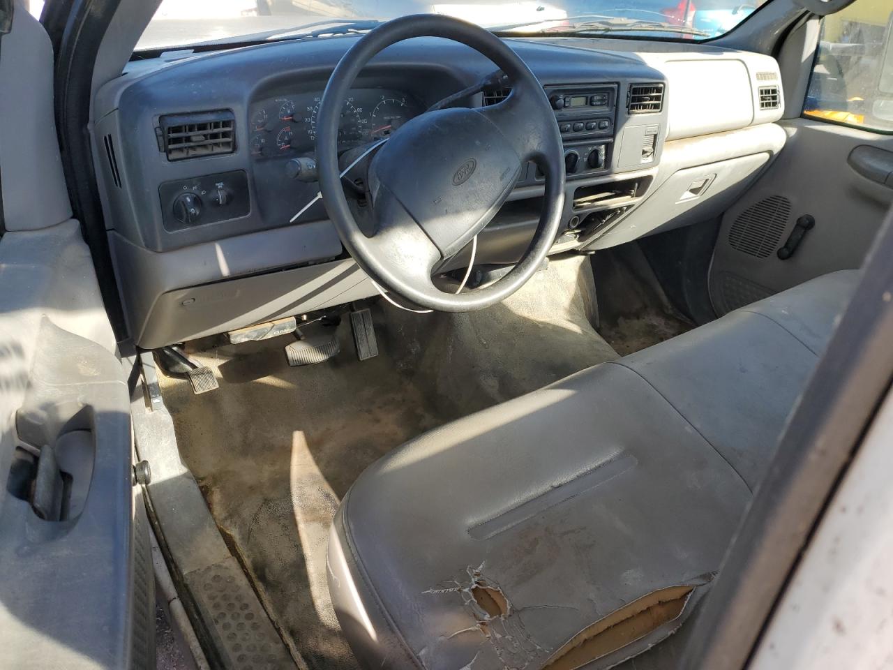 1999 Ford F350 Srw Super Duty VIN: 1FTSF30F9XEB63577 Lot: 86602284