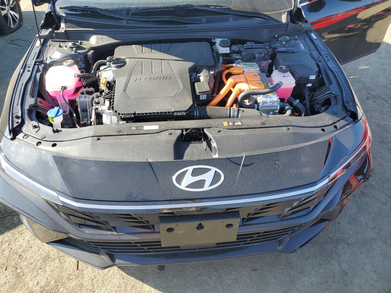 2024 Hyundai Elantra - Image 11