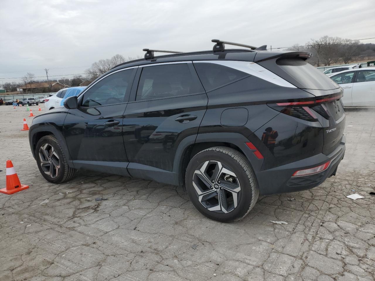 2023 Hyundai Tucson - Image 2