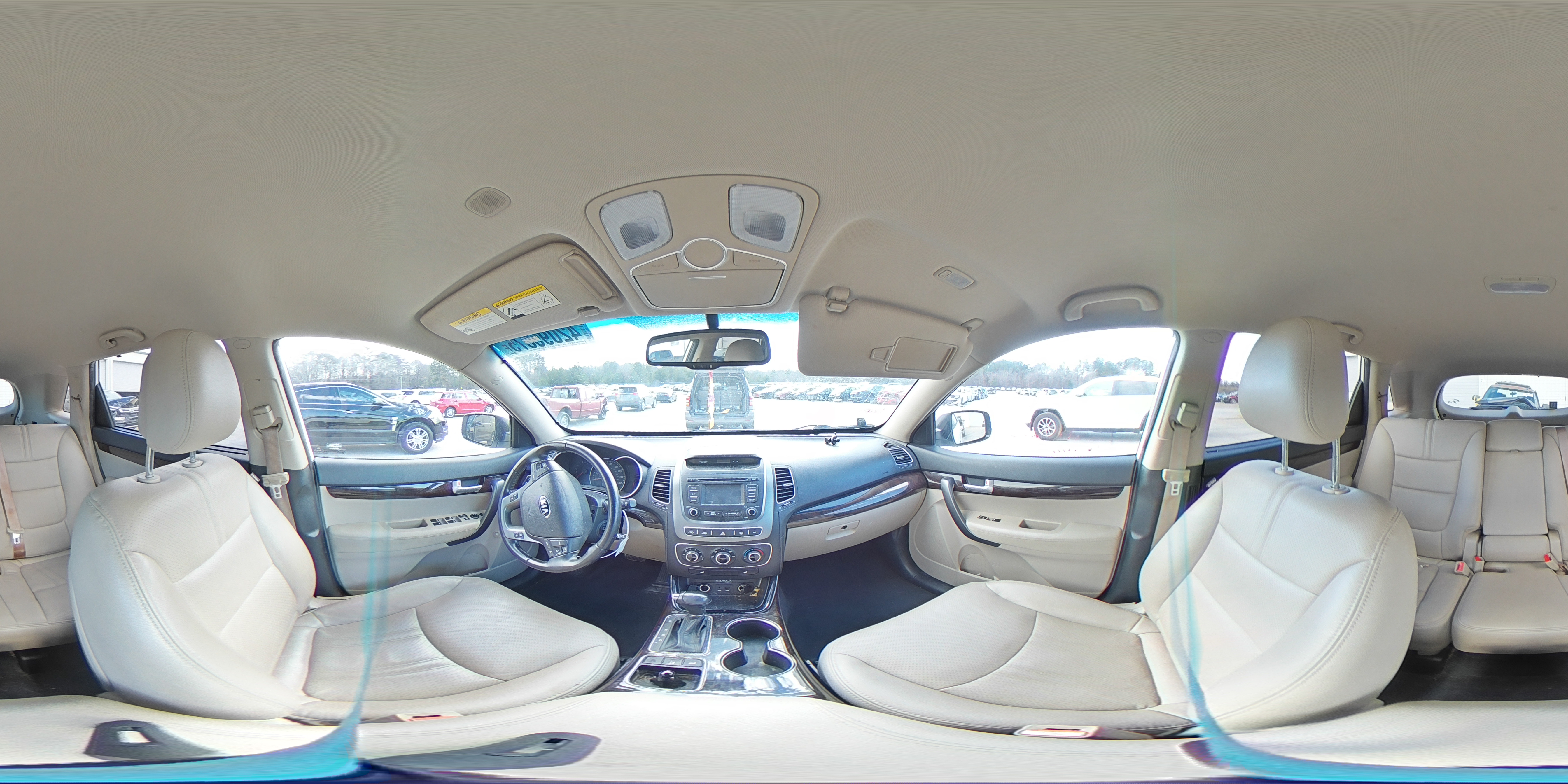 2015 Kia Sorento - Image 13