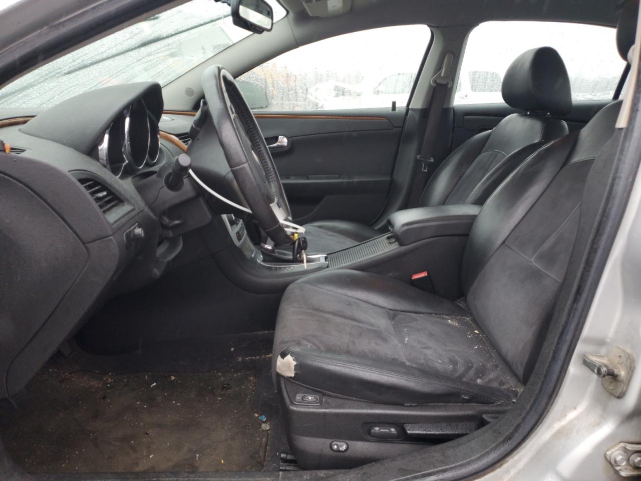 2010 Chevrolet Malibu - Image 7