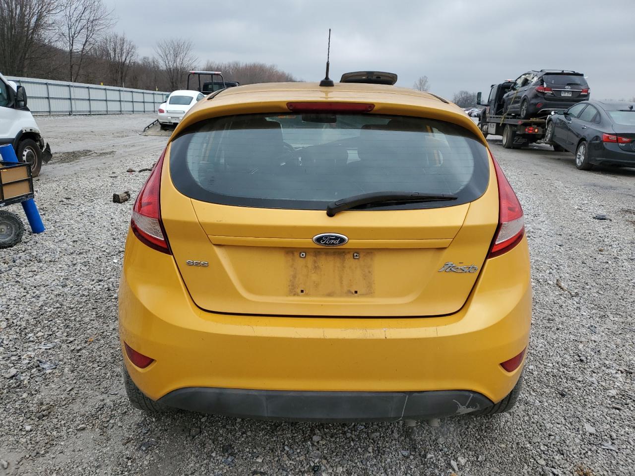2012 Ford Fiesta - Image 6