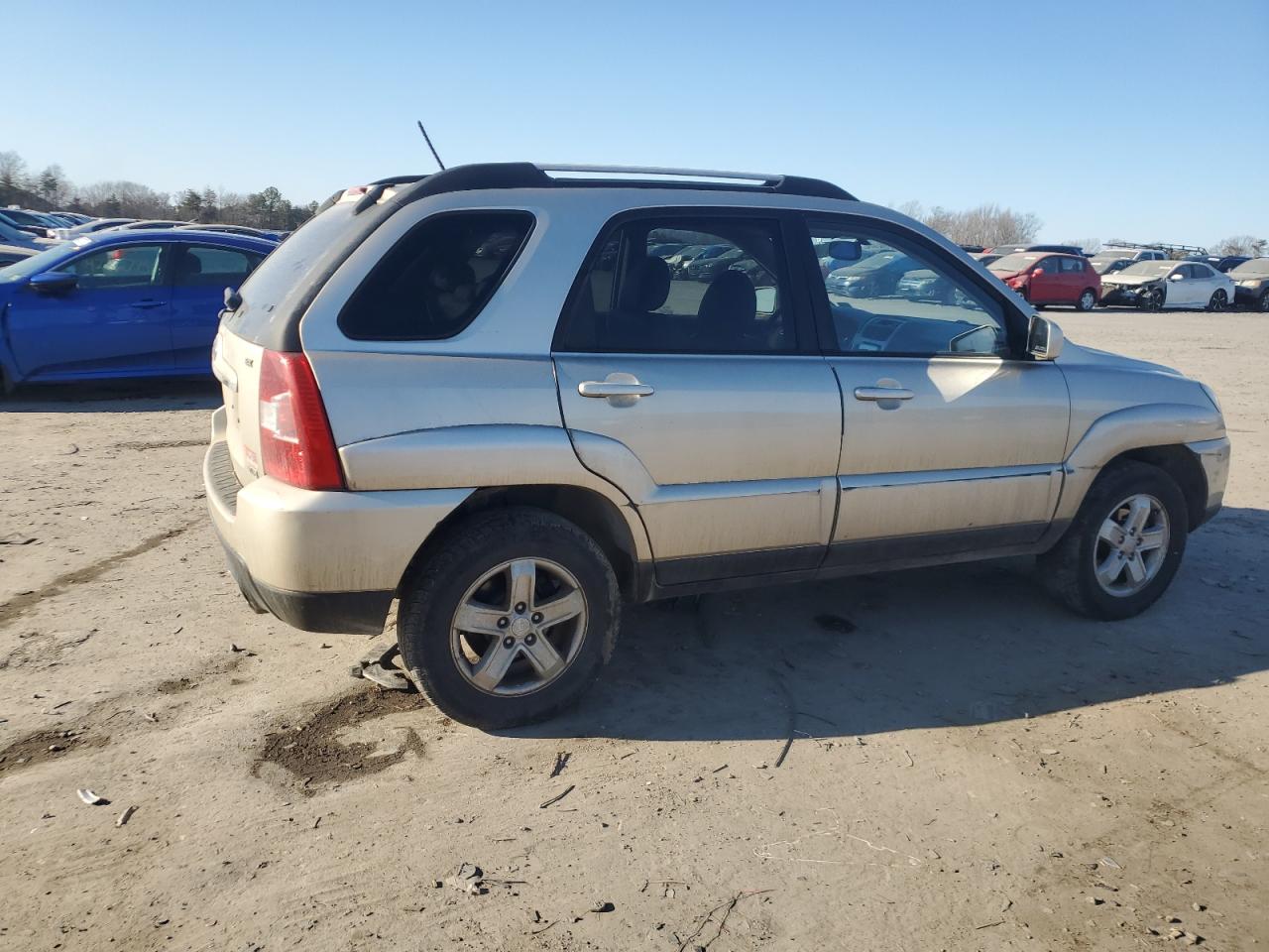 2009 Kia Sportage - Image 3