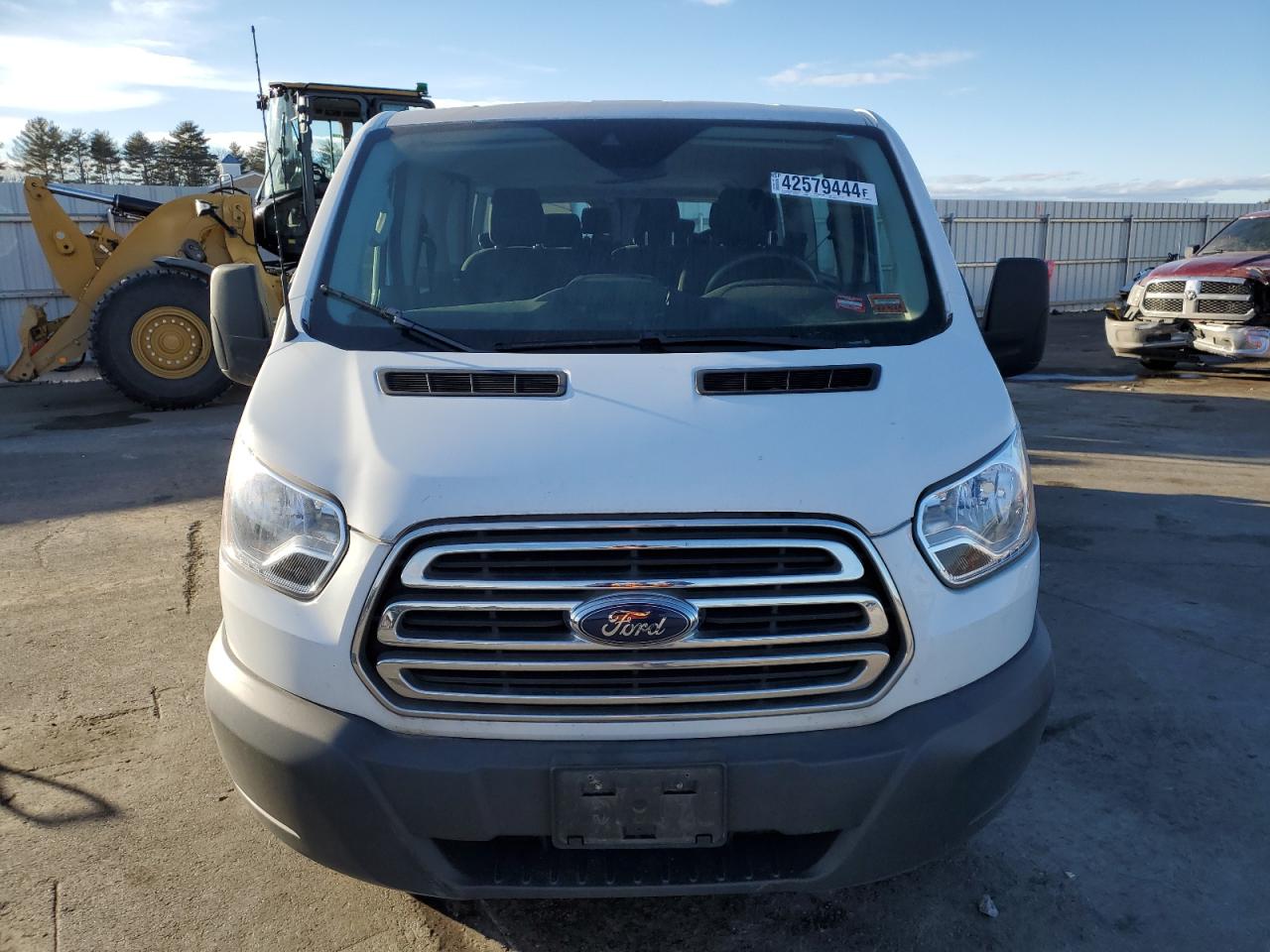 VIN 1FBZX2ZM8JKA56461 2018 FORD TRANSIT no.5