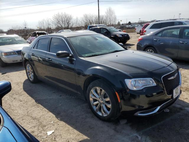  CHRYSLER 300 2019 Чорний