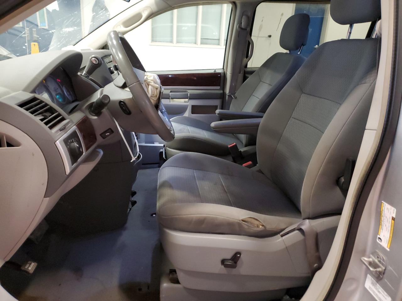 2010 Chrysler Town & Country Touring VIN: 2A4RR5D16AR373848 Lot: 44188094