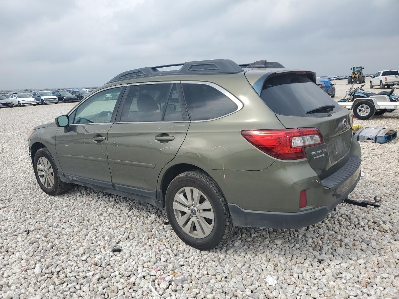 4S4BSACC6H3370230 2017 Subaru Outback 2.5I Premium