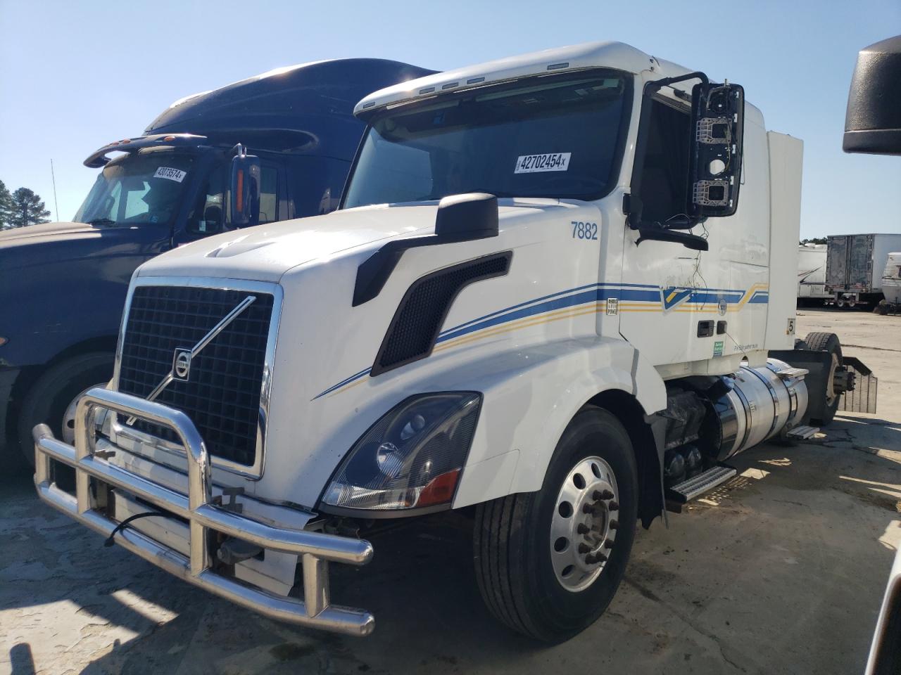 2012 Volvo Vn Vnl VIN: 4V4NC9EH0CN561861 Lot: 42702454