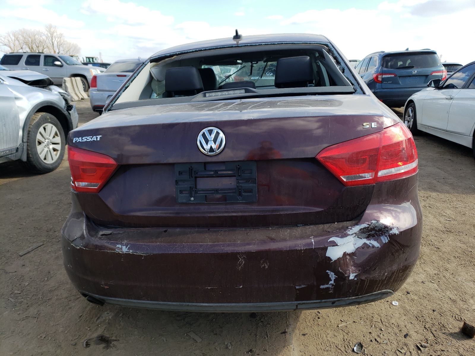 1VWBP7A37DC058372 2013 Volkswagen Passat Se