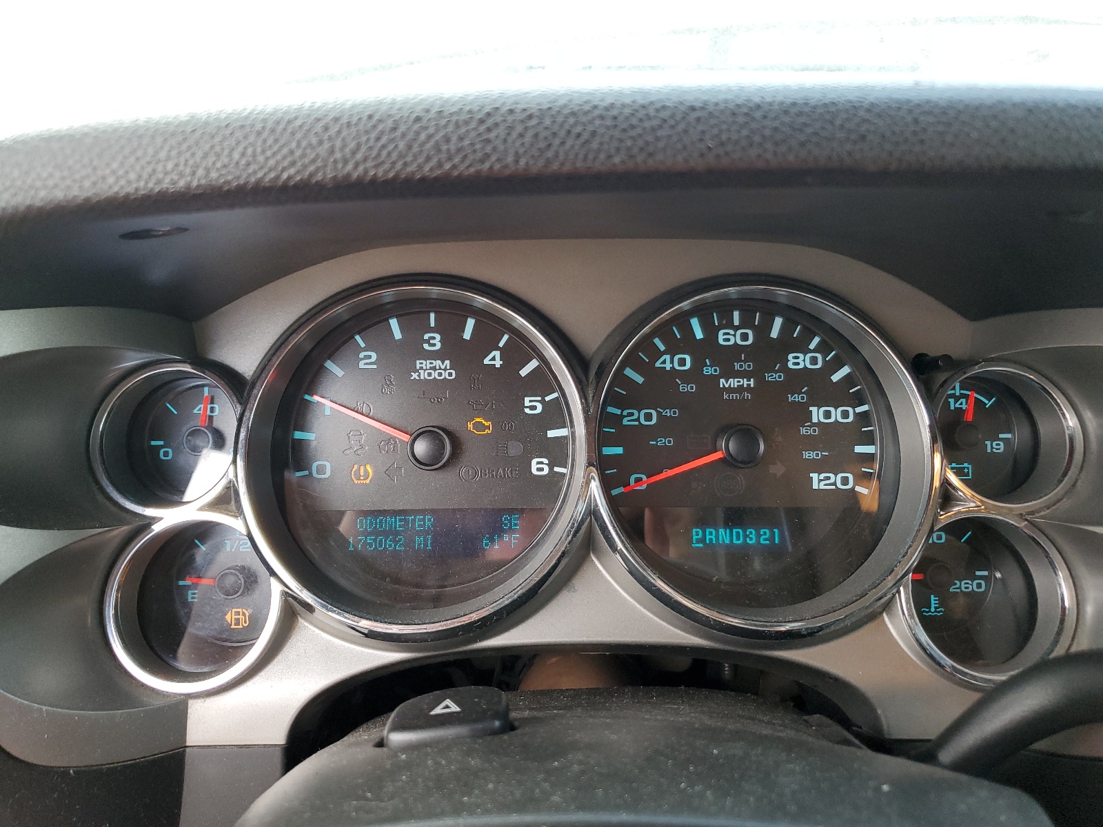 1GTR2VEA0BZ285992 2011 GMC Sierra K1500 Sle