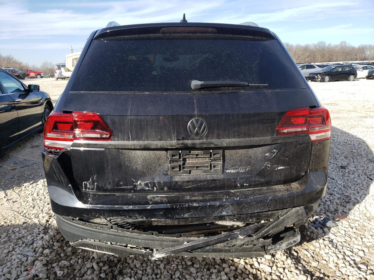 2018 Volkswagen Atlas Se VIN: 1V2KR2CAXJC533969 Lot: 45088644