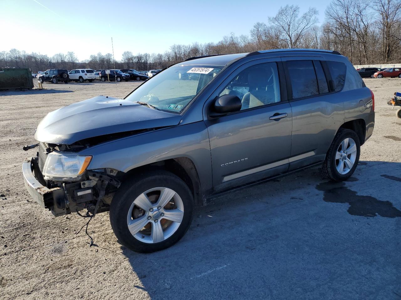 2012 Jeep Compass Latitude продається в Ellwood City, PA - Front End