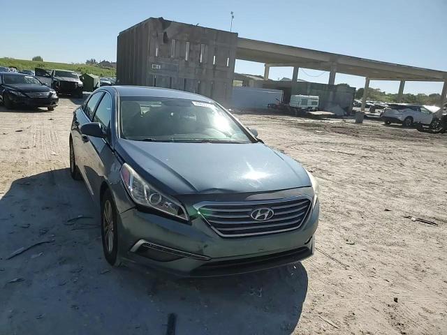 2015 Hyundai Sonata Se VIN: 5NPE24AF3FH182220 Lot: 56326054