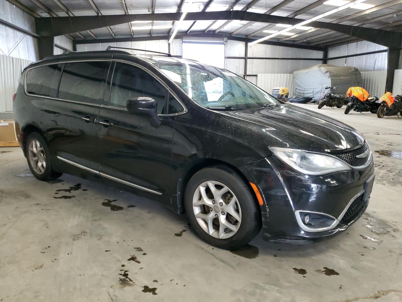 2017 Chrysler Pacifica Touring L VIN: 2C4RC1BG7HR762659 Lot: 40436894