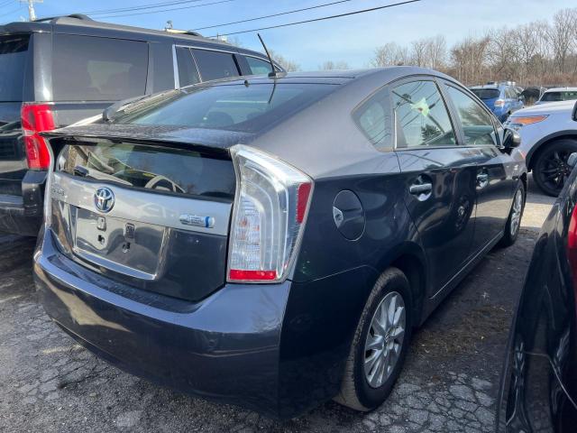 Хэтчбеки TOYOTA PRIUS 2012 Серый