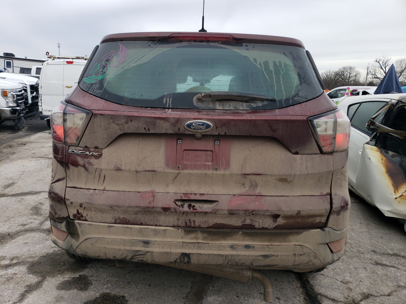 1FMCU0F77JUA16823 2018 Ford Escape S