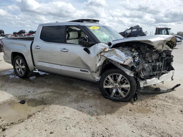  TOYOTA TUNDRA 2023 Srebrny