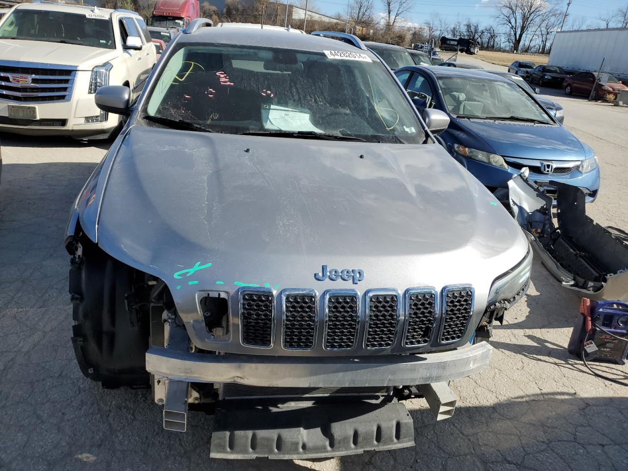 2019 Jeep Cherokee Latitude VIN: 1C4PJLCB9KD466533 Lot: 44282014